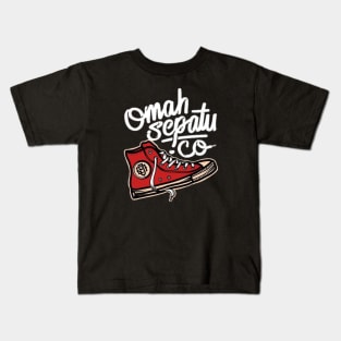 omahsepatu Kids T-Shirt